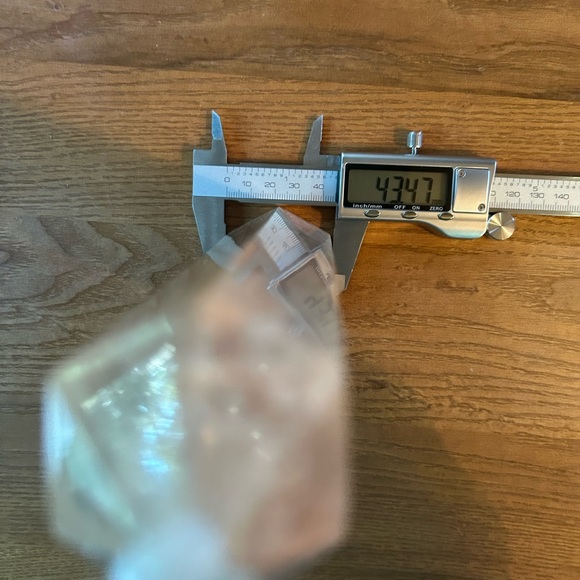 Beautiful Peach Moonstone obelisk, sphere with stand and palm stone. - Picture 4 of 8